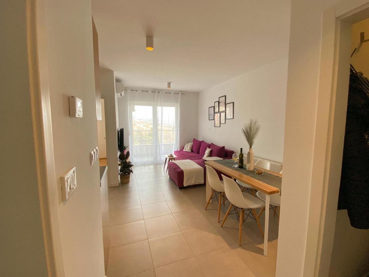 Portview Apartment Rijeka Ngoại thất bức ảnh