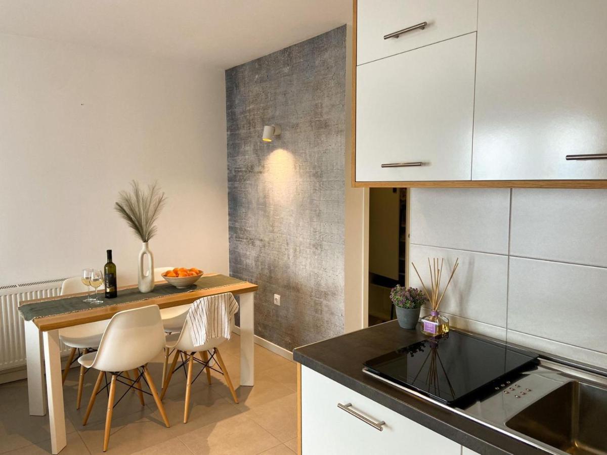 Portview Apartment Rijeka Ngoại thất bức ảnh