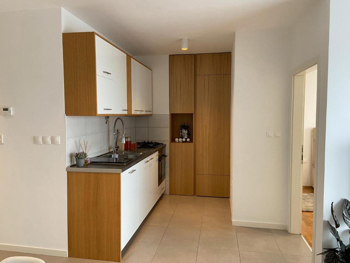 Portview Apartment Rijeka Ngoại thất bức ảnh