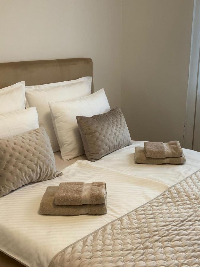 Portview Apartment Rijeka Ngoại thất bức ảnh