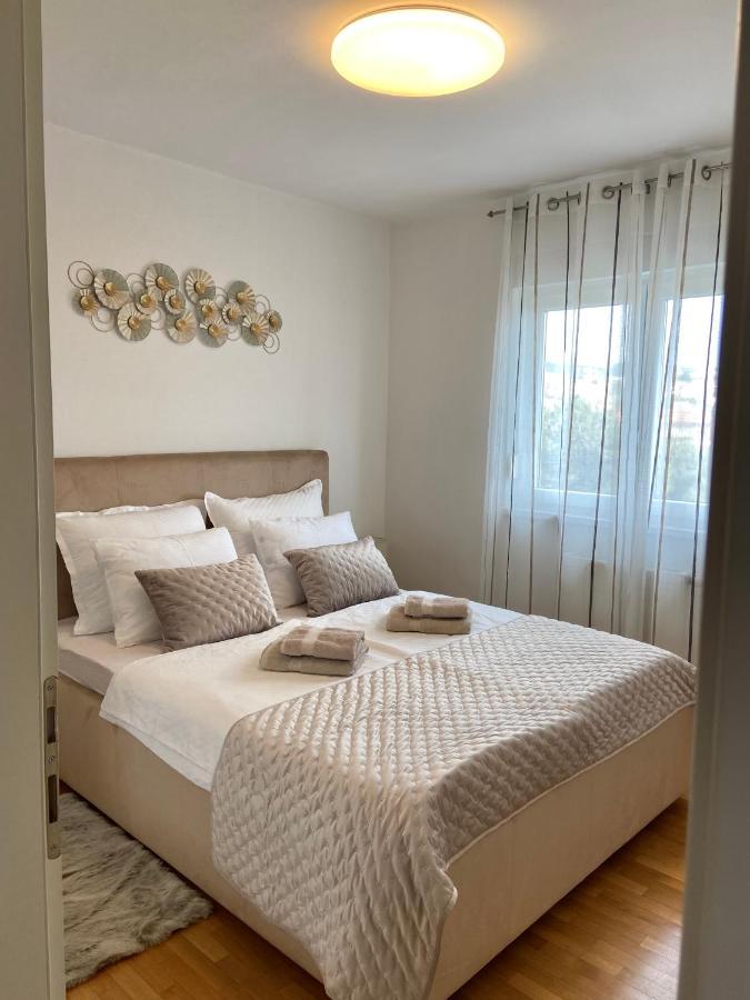 Portview Apartment Rijeka Ngoại thất bức ảnh