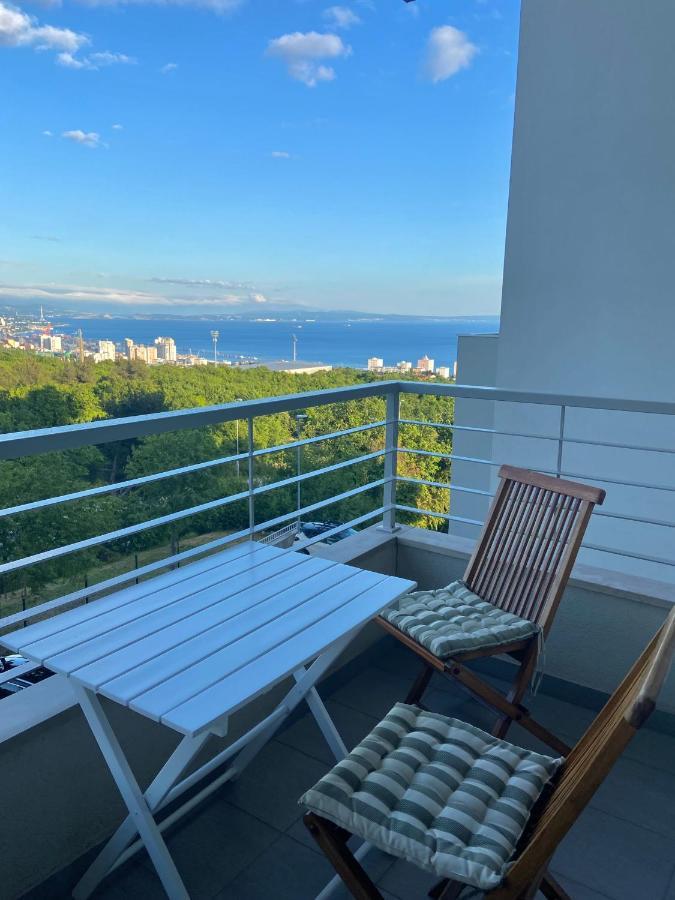 Portview Apartment Rijeka Ngoại thất bức ảnh